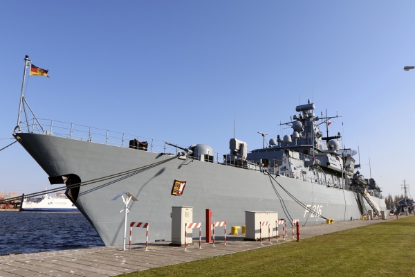 Wizyta robocza okrętu Sił Morskich Niemiec w świnoujskim Porcie Wojennym
